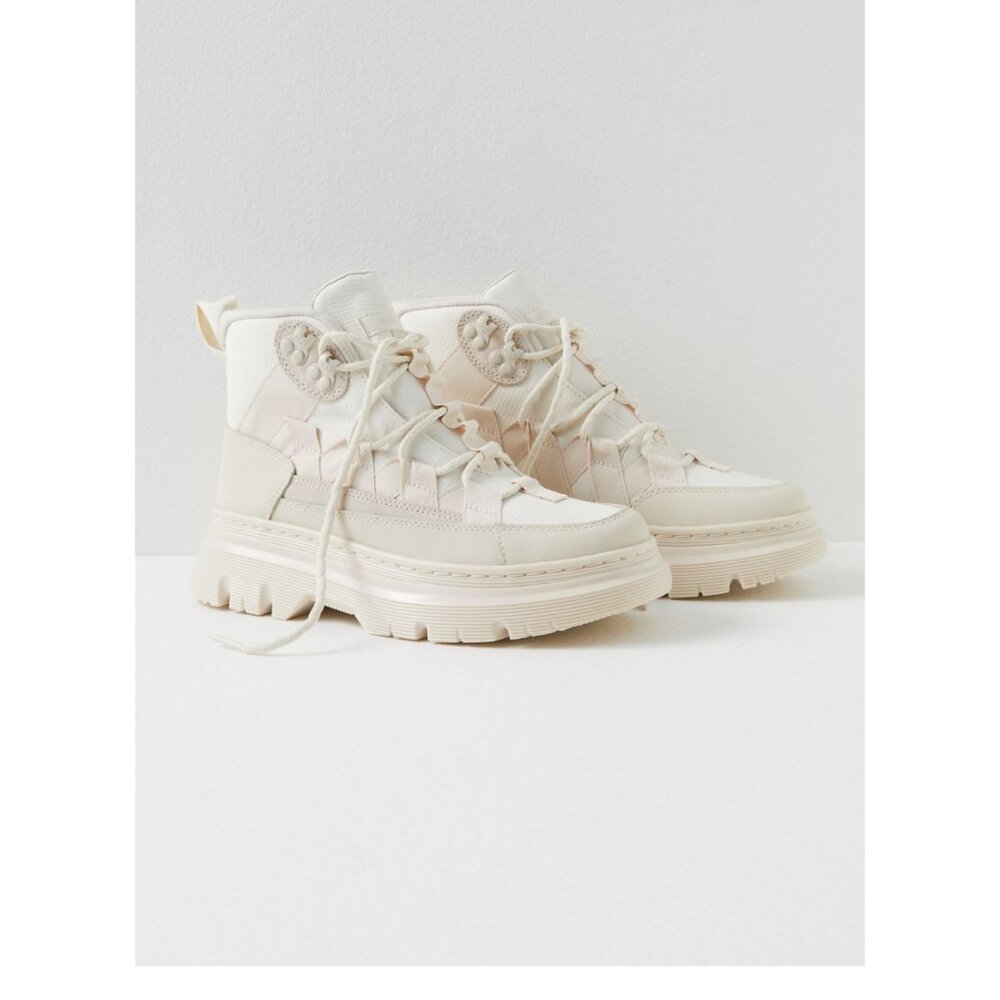 Doc Marten Boury Boots